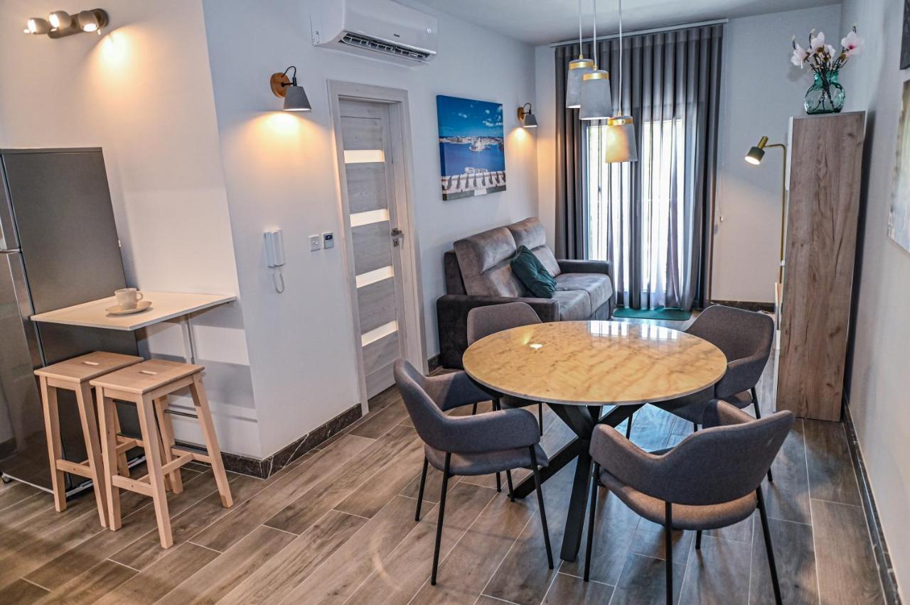Droplet Apartment Kalkara Екстериор снимка